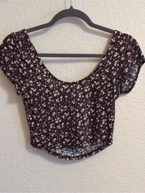 Kirra Black Floral Twist-Back Crop Top with Pink and White Blossoms
